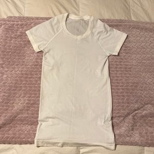 Lululemon Swiftly Tech T!